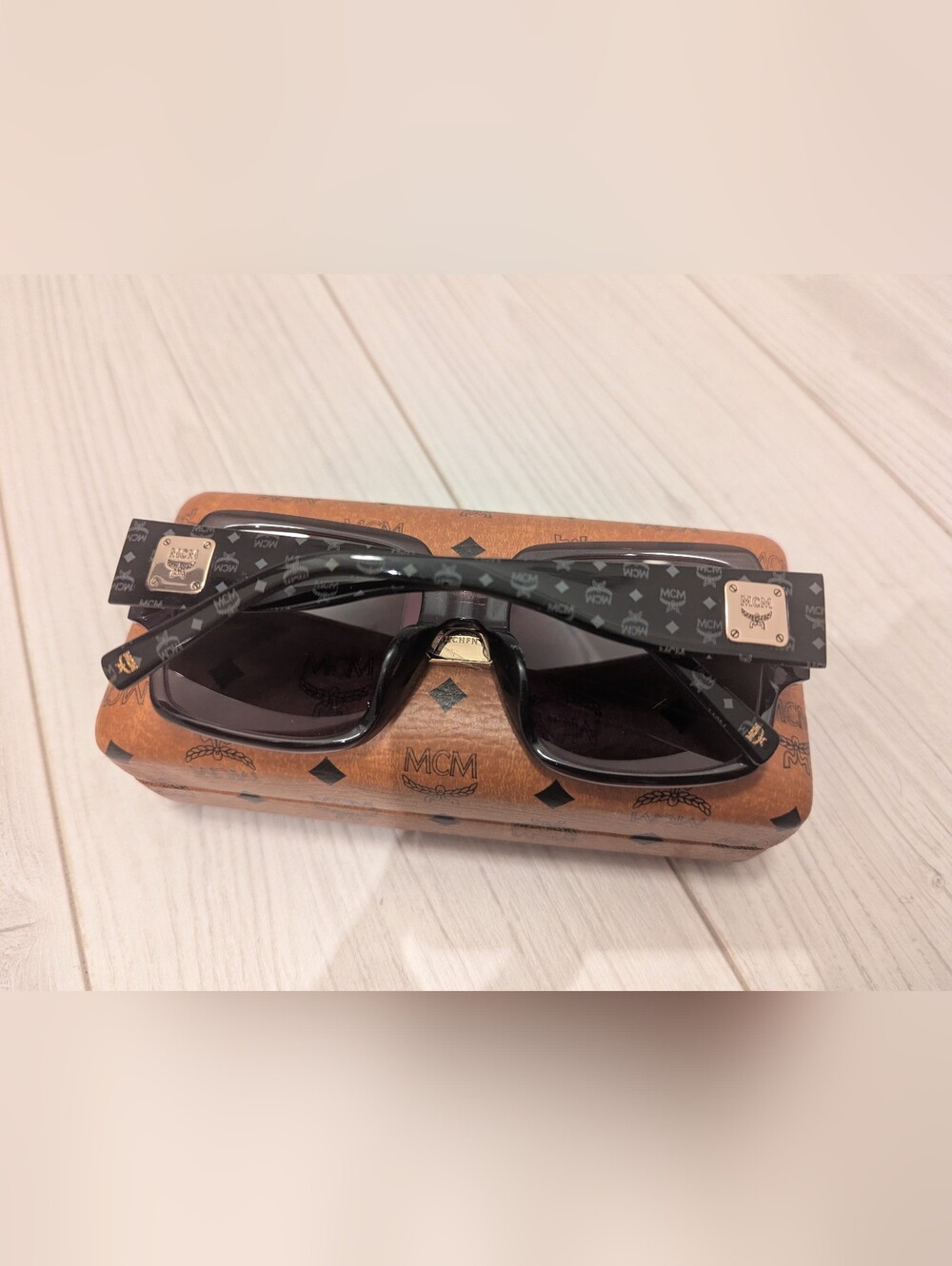 🎉HOST PICK🎉 MCM Black Logo Rectangular Sunglasses